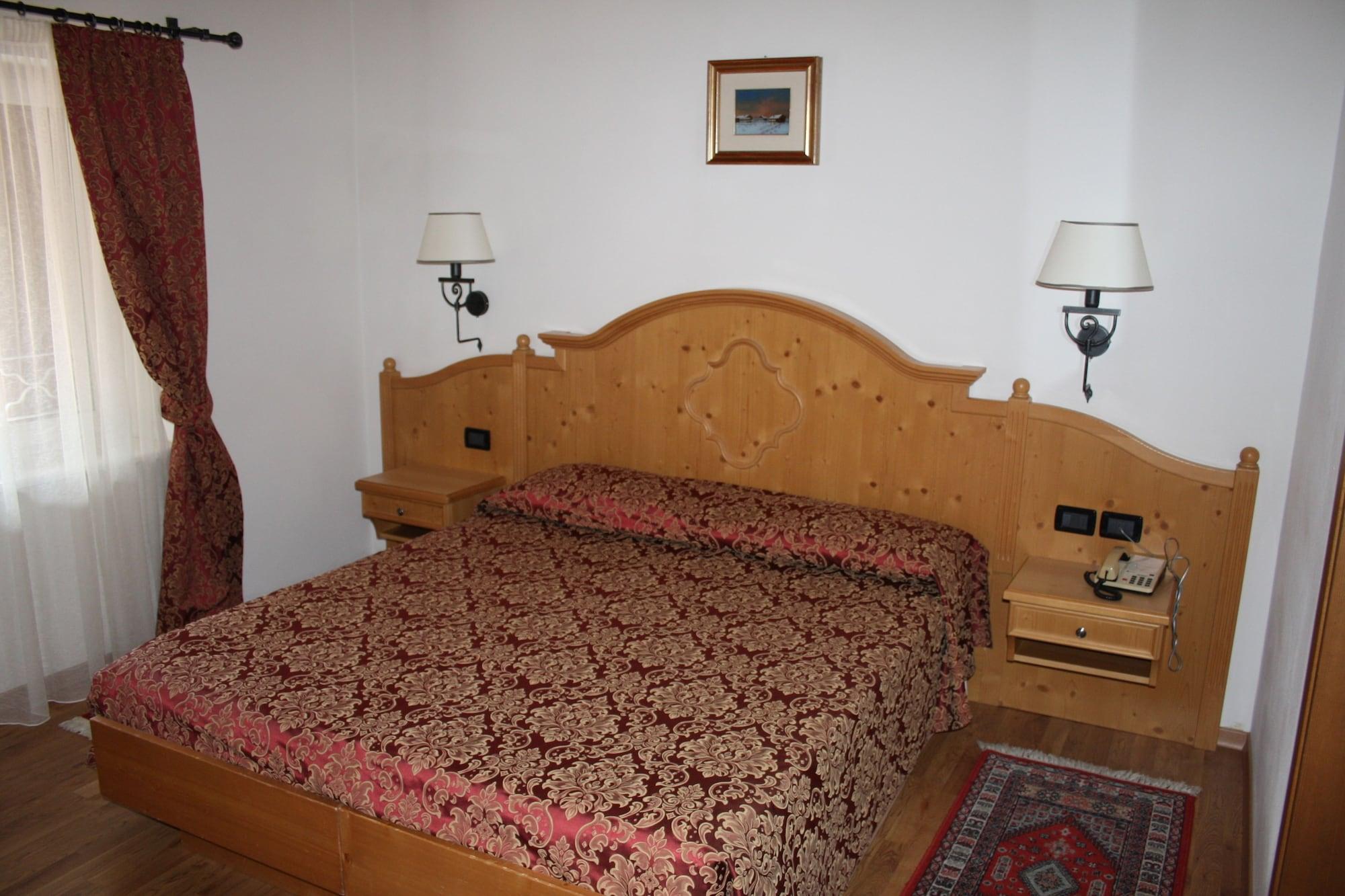Hotel Des Alpes 코르티나 담페조 외부 사진