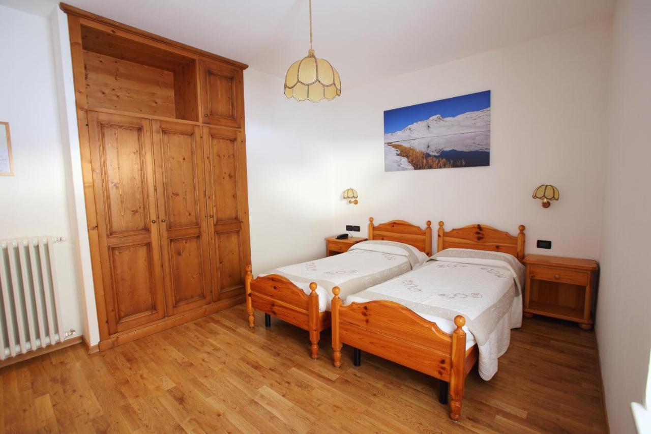 Hotel Des Alpes 코르티나 담페조 외부 사진