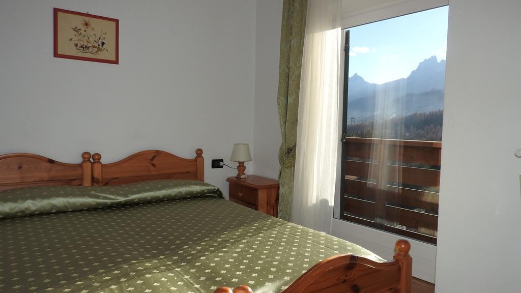 Hotel Des Alpes 코르티나 담페조 외부 사진
